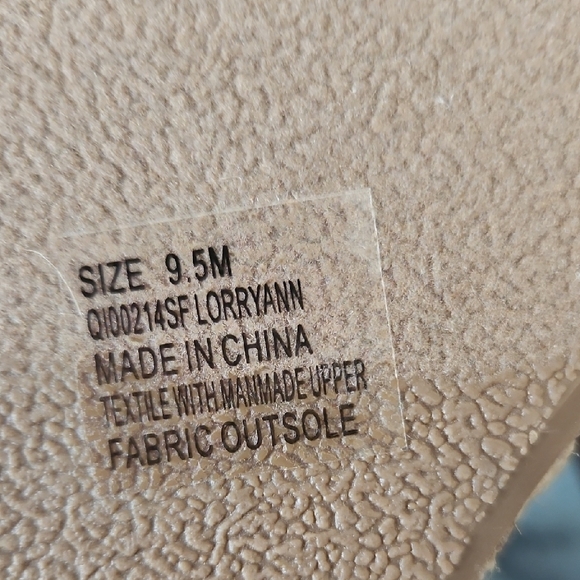 MIA Women's Tan and Navy Sandals - Picture 3 of 3